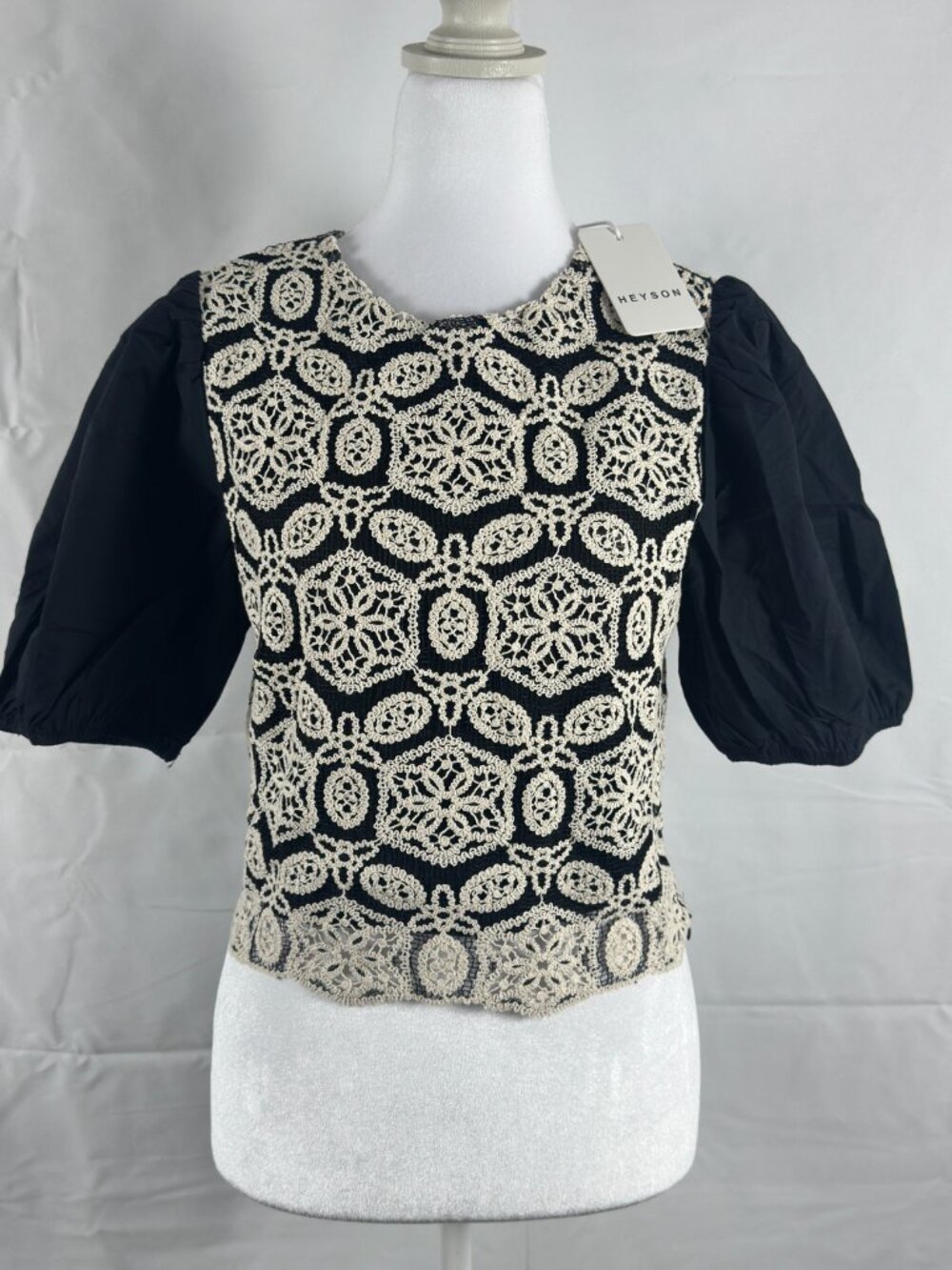Heyson Embroidered Puff Sleeve Top – Black & Cream – S/M/L – NWT BTS, Work, Fall - Picture 2 of 16